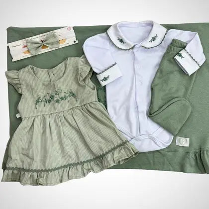 Saída Maternidade Menina Mariah Luxo Enxoval - Fofinho