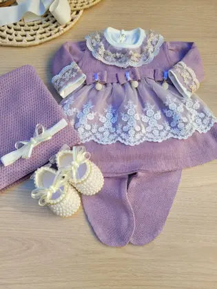 Saída de Maternidade Menina Vestido Tricot Luxo com renda 6 Peças - sem marca